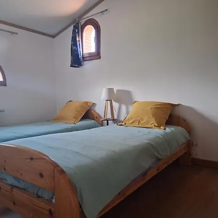 Avec Piscine Et Clim Pour 12 Personnes Aux Portes De Toulouse 度假居